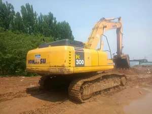 Excavadora Usada Robusta y Duradera Komatsu PC300-7 Komatsu PC300 Komatsu PC300-8 para Operaciones de Minería y Canteras - Product Image 5