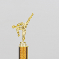 Trofeo de Columna Dorada Personalizado para Artes Marciales, Karate y Taekwondo, con Base de Mármol DL22, Impresión UV, Tamaño Personalizable