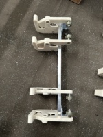 Usinage CNC des produits en aluminium Faisceau de serrage d'alimentation en tissu pour machines à laver et à répandre
