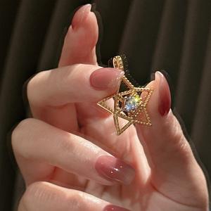 Colgante de Pentagrama de Plata de Ley S925, Diseño de Nicho, Estilo Ligero y Lujoso, Simple, Moderno, Forma Individual, Colgantes Vintage de Moda - Product Image 2