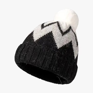New Arrival Winter Jacquard Winter Hat Thickened Women's Fashionable High Quality Unisex Warm Pom Pom Beanie - Product Image 3