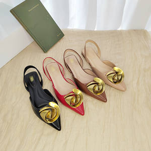 봄/여름 플랫 뾰족한 금속 꽃 장식 버튼 레이디 슈즈를위한 로우 컷 아우터 픽 슈즈 - Product Image 1