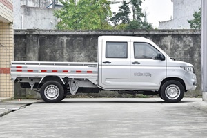 Wuling Rongguang Xinka Camion de cargaison à essence Nouveau Rhd Voitures à essence Prix d'usine Conduite à droite Camionnette Mini camion - Product Image 4