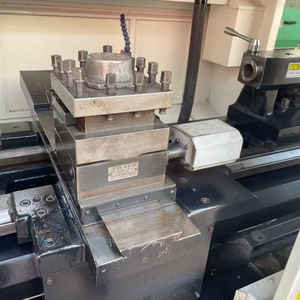 Torno CNC Clásico de Bajo Precio CY-K6150B*1000 de 2800 kg para Pequeñas Empresas - Product Image 2