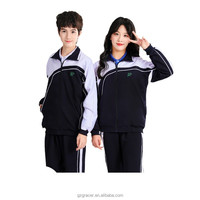 Vêtements de sport en coton et nylon à la mode en gros de Chine, uniforme scolaire d'occasion pour la saison estivale, MOQ 45 kg