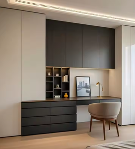 Dressing ouvert minimaliste contemporain, armoire en chêne clair sur mesure, tiroirs écologiques, meuble-lavabo flottant, appartement moderne - Product Image 5
