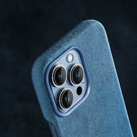 Étui de téléphone en Alcantara confortable pour iPhone 16 17 Pro Max, étui de téléphone de luxe personnalisé, boutons métalliques, matériaux importés d'Italie