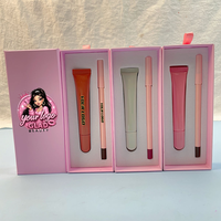 Coffrets Cadeaux Maquillage en Gros 2-en-1 : Huile à Lèvres Peptidique et Crayon Contour des Lèvres – Kit Brillant Vegan Personnalisable (Marque Privée)