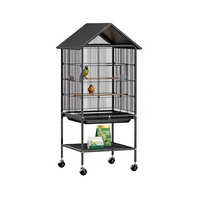 Enclos à roulettes durable pour perroquets, design en forme de maison, plateau de récupération des déchets coulissant et porte latérale pour l'alimentation, simplifie l'élevage des oiseaux