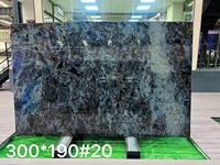 Dalles de granit bleu Persa Diamond et de labradorite de Madagascar : prix pour des designs personnalisés