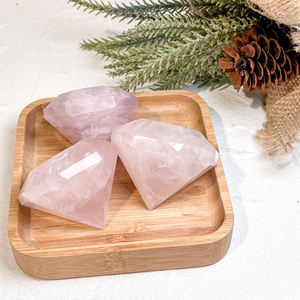 Haute Qualité Naturel Rose Quartz Rose Cristal Artisanat Diamant Pierre Précieuse Tour Sculpture pour Saint Valentin Cadeau - Product Image 1