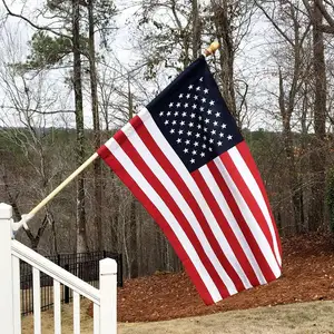 外の家のための木製の旗の棒厚くされた棒丈夫なストレートプレミアムヤードの旗庭の旗ホルダースタンド