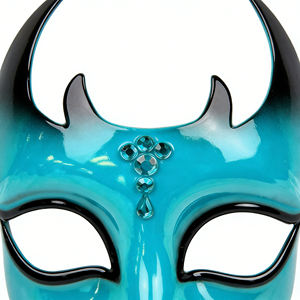 Máscara de Halloween de plástico de media cara con cuernos de demonio turquesa, estilo moderno, color azul verdoso de medianoche - Product Image 3