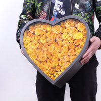 Luxe Pvc Materiaal Valentijnsdag Cadeau Verpakking Dozen Bloem Hart Doos Met Venster Fruit Geschenkdoos