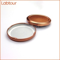 Bouteille en verre de qualité alimentaire de 63 mm pour boissons en conserve, couleur et taille personnalisées, avec bouchon à vis en fer blanc de haute qualité, fournie directement par l'usine