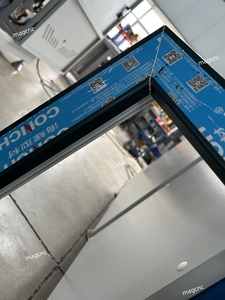 Machine de nettoyage des coins CNC avec neuf fraises pour le traitement des portes et fenêtres en plastique et en acier - Product Image 5