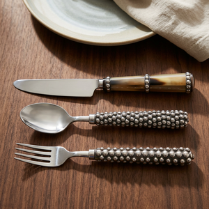 Cuillère à salade unique en bois et corne de bœuf vintage, matériau écologique, vaisselle durable, compatible lave-vaisselle, pour fêtes - Product Image 1