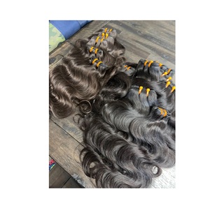 Vente en gros Brésilien 13x6 HD Lace perruque cheveux humains Transparent Lace Front perruque Deep Wave Extensions de cheveux humains - Product Image 3