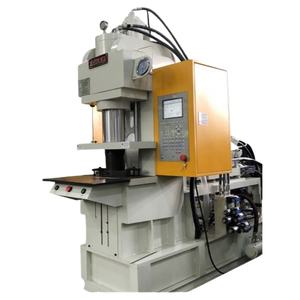 เครื่องฉีดพลาสติกแบบชิ้นเดียว ไม่ได้มาตรฐาน สามารถปรับแต่งได้สำหรับสายแพทช์คอร์ด/สายชาร์จ - Product Image 1