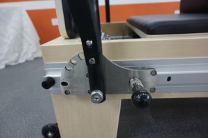 <span class=keywords><strong>Lit</strong></span> de rééducation Pilates en bois d'érable avec tour de Pilates volante, machine de rééducation Pilates, directement de l'usine - Product Image 2