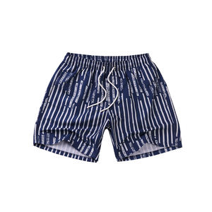 กางเกงขาสั้นชายหาดหลากสีสำหรับผู้ชายผ้าโพลีเอสเตอร์พิมพ์ลายดิจิทัลกันน้ำพิมพ์ลายลายทางสำหรับใส่เดินชายหาดฤดูร้อน - Product Image 3