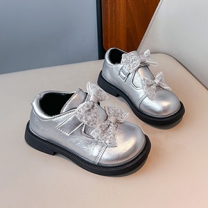 Zapatos de Cuero PU con Lazo Coreano para Niñas, Zapatos de Princesa con Lentejuelas para Primavera y Otoño 2026 - Product Image 3