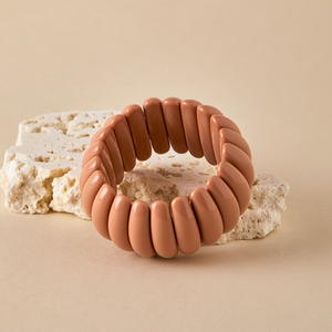 Bracciale Bohemien in Acrilico Elastico da Donna, Design Largo e Voluminoso, Vestibilità Elastica, Braccialetto Colorato Impilabile per Festival e Uso Quotidiano - Product Image 6