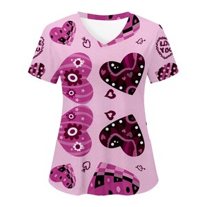 Blusa de Uniforme Hospitalario para Mujer, Cuello en V, Estampado de Corazones, Tejida - Product Image 2