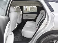 Voiture électrique Changan Qiyuan Q05 2026 avec un design extérieur riche en caractéristiques, un véhicule à énergie nouvelle élégant