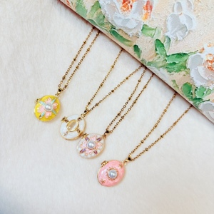 Collane con Ciondolo Ovale N77Y in Ottone Placcato Oro, Medaglioni Apribili per Foto, Decorati con Smalto e Perle Finte, Gioielli per Uso Quotidiano - Product Image 4