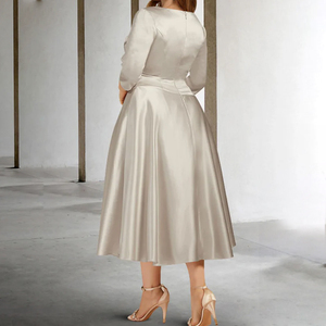 Robes <span class=keywords><strong>de</strong></span> cérémonie pour <span class=keywords><strong>mère</strong></span> <span class=keywords><strong>de</strong></span> la <span class=keywords><strong>mariée</strong></span>, <span class=keywords><strong>taille</strong></span> plus, coupe trapèze, cache le ventre, longueur thé, sans manches, col en V, satin avec fronces - Product Image 2