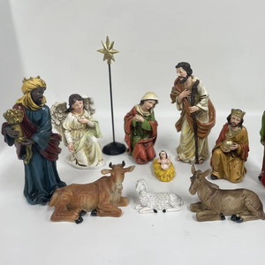 Listo para enviar Decoración al aire libre para 2025 Regalos del día de Navidad 8 pulgadas Juegos de Natividad de resina Estatuilla - Product Image 2