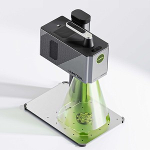 Graveur laser à fibre industriel, alimenté par l'IA, sans fil, refroidi par air, de type banc de travail, pour la gravure de l'acrylique/du verre, à haute efficacité - Product Image 2