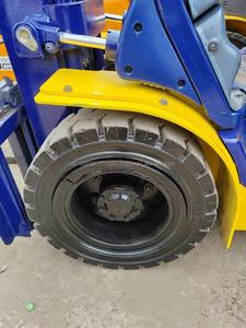 Montacargas diésel KOMATSU FD30 de 3 toneladas, usado, 100% original de Japón, en venta en África - Product Image 5