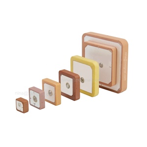 Tăng cao 28dBi Directional hoạt động <span class=keywords><strong>Mini</strong></span> bên ngoài gốm vá <span class=keywords><strong>GPS</strong></span> Antenna <span class=keywords><strong>Tracker</strong></span> và gnss/<span class=keywords><strong>GPS</strong></span> ứng dụng - Product Image 5