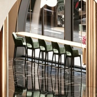 Aménagement Intérieur Complet Personnalisé pour Restaurants et Traiteurs : Conception de Comptoirs de Bar Commerciaux, Vitrines et Rénovation de Magasins
