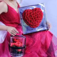 Miroir de luxe en forme de coeur préservé Rose boîte acrylique florale durable pour les cadeaux de remise des diplômes de Noël de la Saint-Valentin des femmes