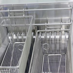Friteuse électrique commerciale en acier inoxydable avec système de filtration d'huile à réservoir unique, capacité d'huile de 17-20L, 2 paniers - Product Image 3