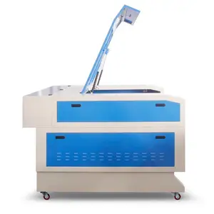 Machine de gravure laser en caoutchouc CO2 1610 80w 100w 130w machine de découpe de contreplaqué prix