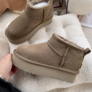 Botas de Nieve para Mujer, Diseño de Diseñador, Suela Gruesa de 4CM, Impermeables, Cálidas para Invierno, Forradas de Piel de Oveja, Transpirables, de Una Pieza, con Forro de Felpa - Product Image 2