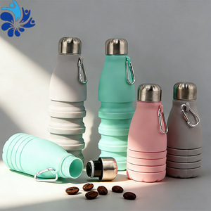 Bouteille d'eau pliable en silicone réutilisable avec mousqueton, idéale pour les voyages, les activités de plein air, cadeau unisexe - Product Image 2