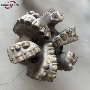 하이 퀄리티 PDC 오일 가스 탐사 드릴링 비트 단조 <span class=keywords><strong>8</strong></span> <span class=keywords><strong>1</strong></span>/<span class=keywords><strong>2</strong></span> 인치 6 블레이드 드릴링 도구 물 우물 드릴링 - Product Image 2