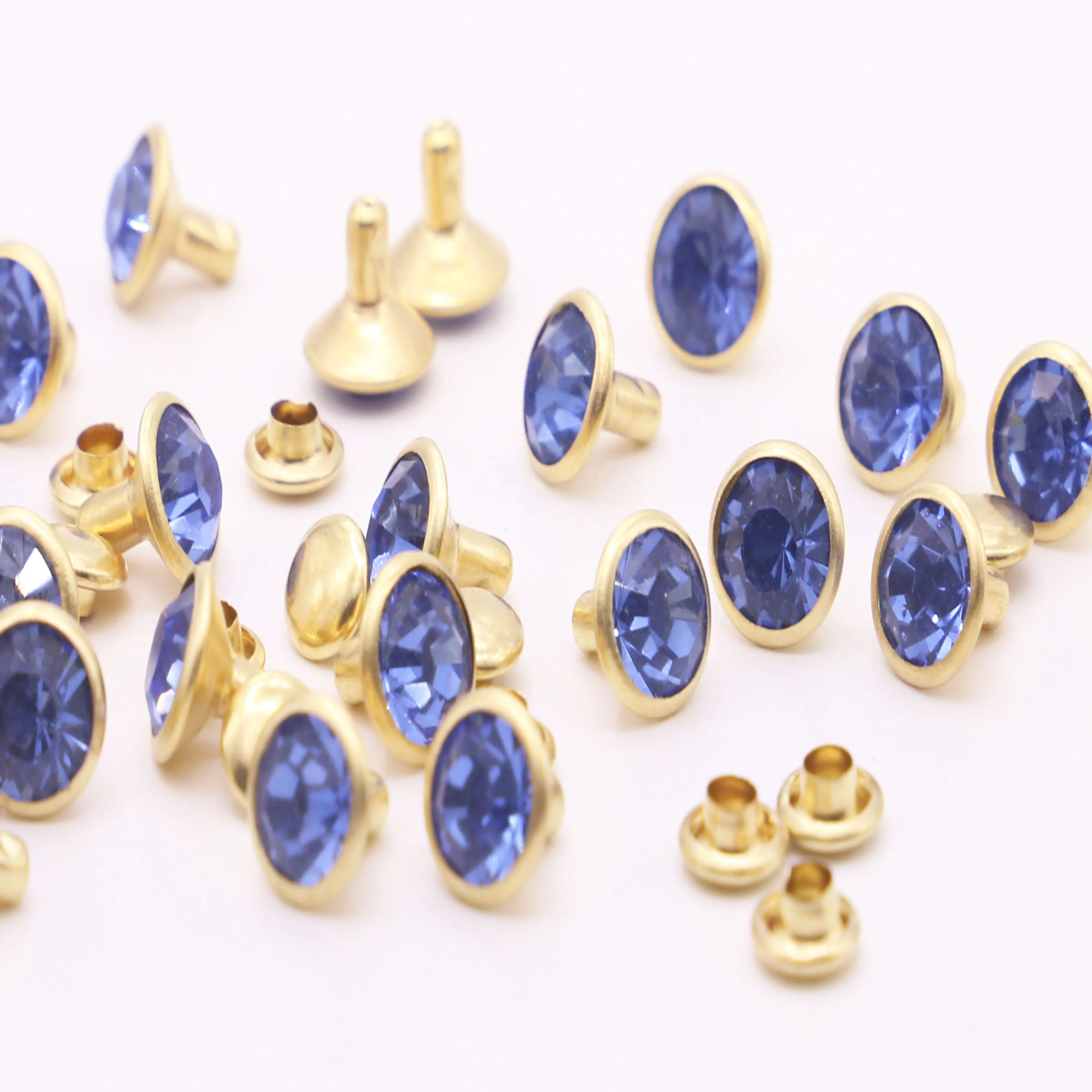 Hot-selling crystal rivets, colorful rhinestone decorative rivets, accessories and DIY handmade accessories