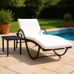 Lettino Prendisole in Polyrattan Nero con Cuscino e Tavolino - Arredo Esterno Durevole - Product Image 2