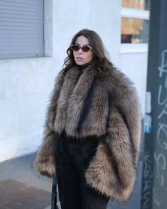 Faux <strong>Mink</strong> Fur <strong>Coat</strong> Women Vintage Short Jacket Reversible Winter Outerwear Fluffy Plush <strong>Coat</strong> Fashionable Two Way Wear Design - Product Image 2