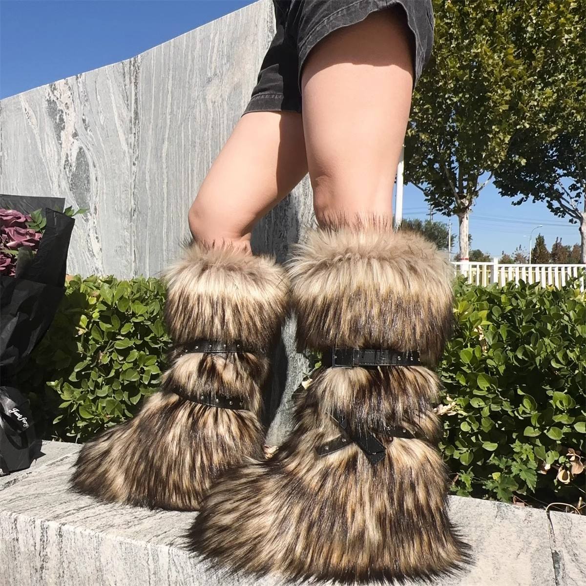 สีน้ำตาลเข้ม