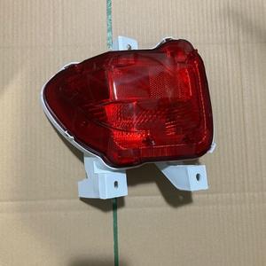 Cubierta de Luz Antiniebla Trasera para Toyota RAV4 81456-42010, Izquierda/Derecha, Moldura de Plástico para 2005-2012 - Product Image 4