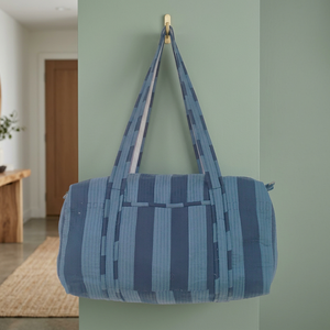 Bolsa de Viaje Deportiva de Lujo con Rayas Textiles, Bolsa de Gimnasio de Gran Capacidad con Cierre de Cremallera de Algodón, Patrón Azul Gris - Product Image 2