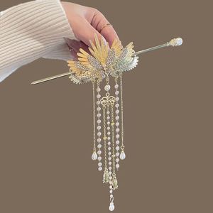Épingles à cheveux de luxe en zircon avec longs pompons papillon pour femmes, nouveau style chinois 2025, épingles à cheveux en métal Hanfu, accessoires pour cheveux - Product Image 4