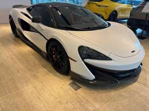 Auto sportiva usata McLarens 600LT - Product Image 3